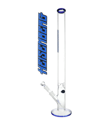 Schöne Long Slim Jim 3.0 Glasbong mit Eiskerben, passendem Chillum und Head/Kopf von Heisenberg zum Rauchen von Kräutern.