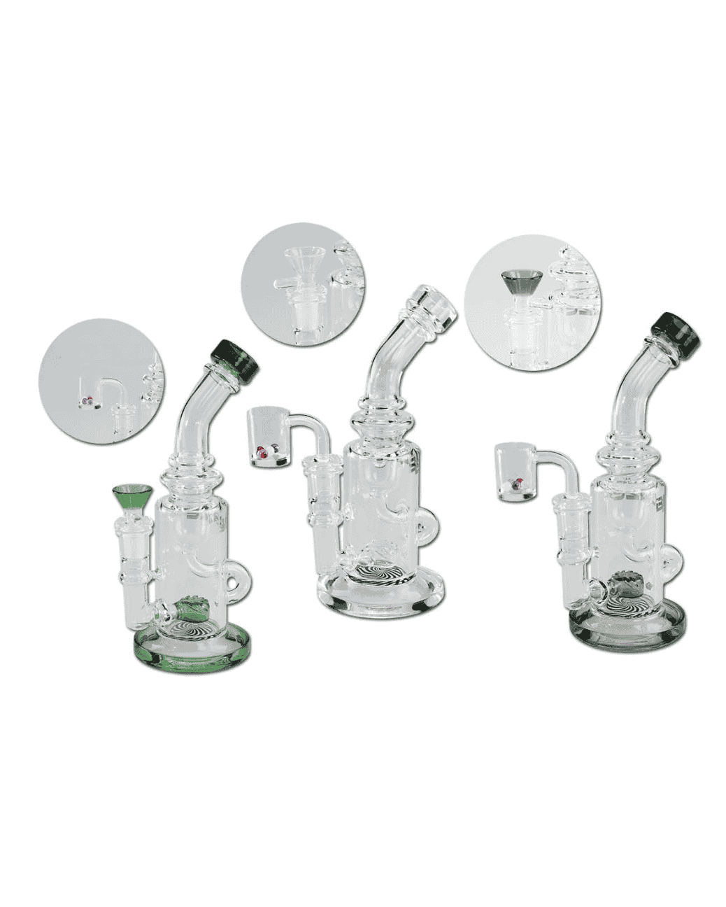 Seitenansicht der BLAZE Recyclebong aus klarem Borosilikatglas mit Blaze Glass Logo