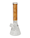 Nahaufnahme der sandgestrahlten Oberfläche der BLAZE Sandblazer Beaker Bong Ice, die das Sandblazer-Design zeigt