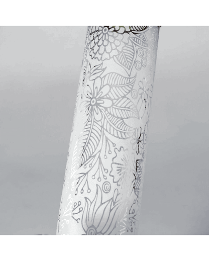Nahaufnahme des Schlitz Diffusor Chillums der Black Leaf Beakerbong Ice