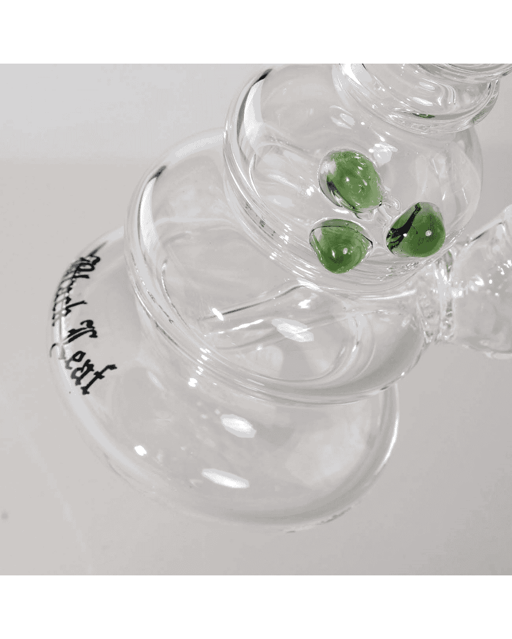 Seitenansicht des Black Leaf Mini-Bubblers mit 53/16mm Durchmesser und NS 14 Anschluss