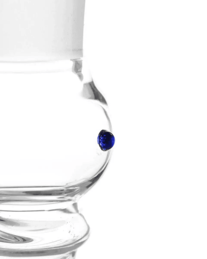 Detailaufnahme des Heisenberg Aktivkohlefilters, zeigt die hochwertige Verarbeitung und den blauen Rollstopper