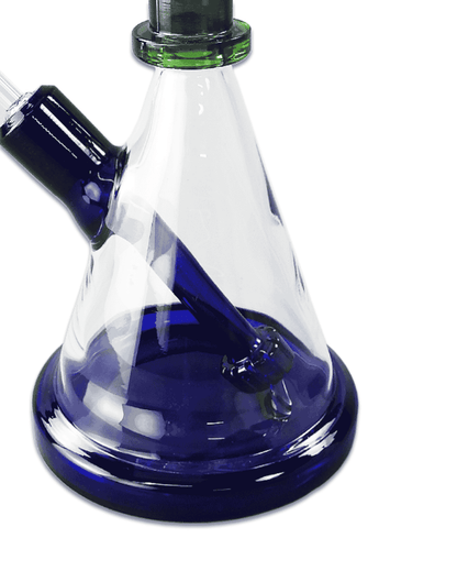 Nahaufnahme des Wheelperkolator-Rohrs in der Bong North Stream, sorgt für optimale Filterung und kühles Raucherlebnis