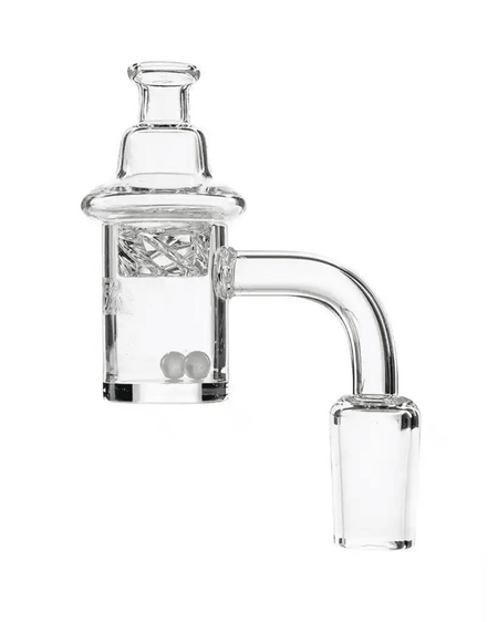 Nahaufnahme des Heisenberg Forge Dabbing Bangers mit 90-Grad-Anschlusswinkel aus Quarzglas