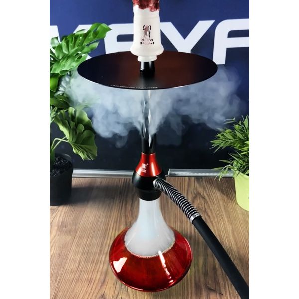 Elegante Kaya-Shisha Black Caro Rot mit Schlauch, passendem Mundstück und Kopf. Zum Rauchen von Shishatabak.