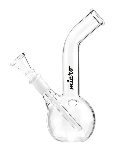 Detailansicht der abnehmbaren Chillum und Schale der Micro Bouncer Glasbong