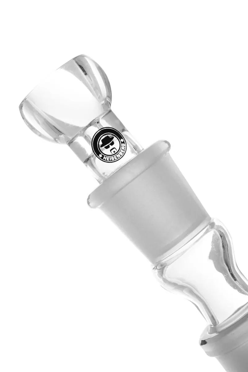 Schöne Puncher Illusion Double Perc Glasbong mit Kickloch und passendem Head von Heisenberg zum Rauchen von Kräutern.